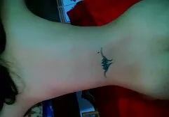 ब्लू सैडिस्ट कोड़ा पीठ और गांड सेक्सी बीएफ इंग्लिश फिल्म में जोर से दबा देता है