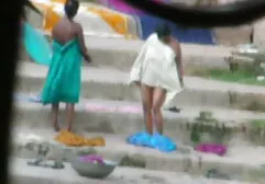बाइकर्स ने एक हिंदी इंग्लिश सेक्सी मूवी बार श्यामला में कड़ी मेहनत की और उसे शुक्राणु से भर दिया